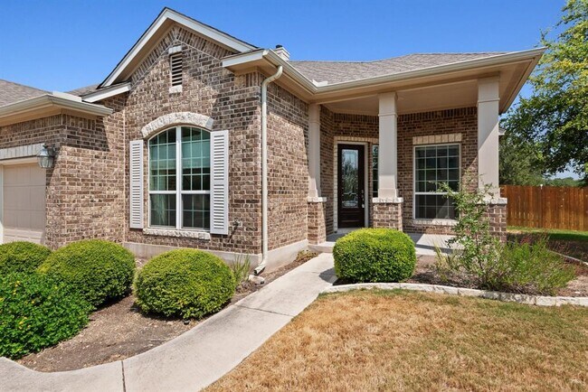 Building Photo - 880 Wild Rose Dr