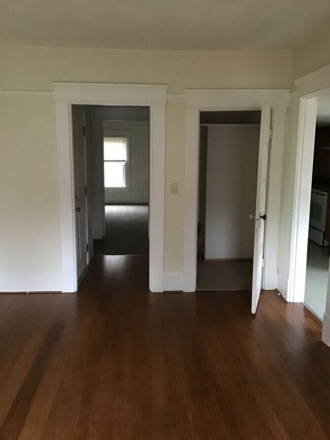 Building Photo - NW 5th