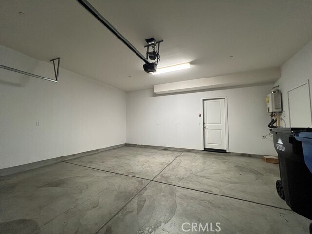 Building Photo - 4867 S Avocado Trail
