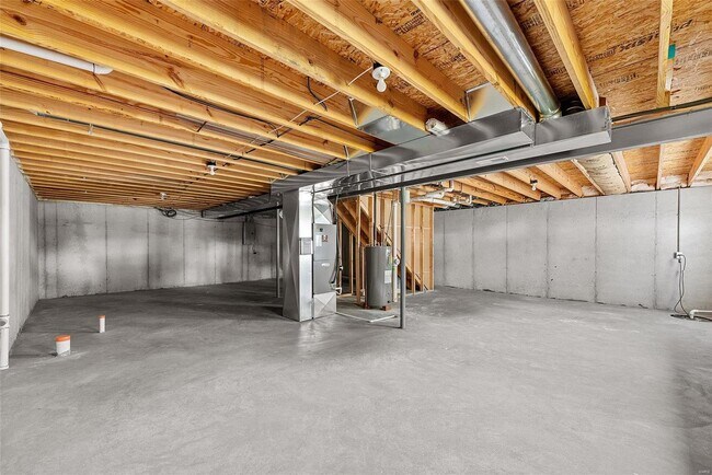 Building Photo - 101 Shadow Pointe Dr
