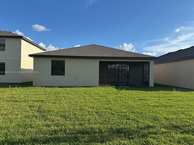 Building Photo - 14996 Palamos Cir