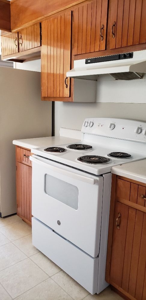 Building Photo - Home in Golden Springs