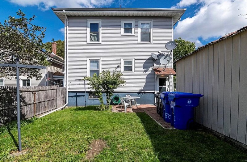 Building Photo - 52 Dunnell Ave
