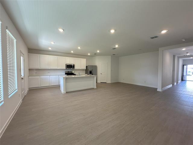 Building Photo - 2041 Nokota Pkwy