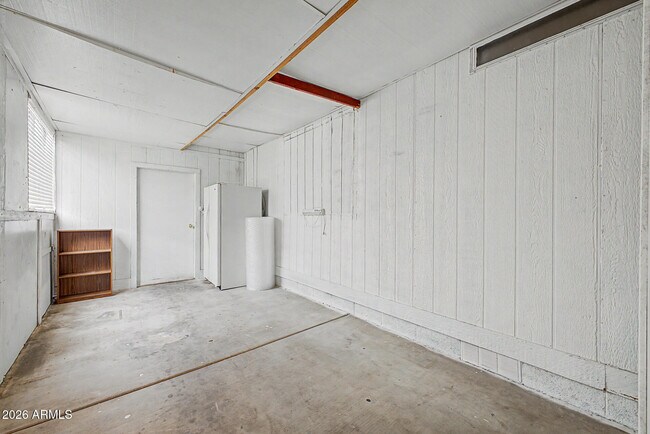 Building Photo - 8601 N 103rd Ave