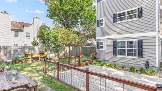 Building Photo - A First-Time Rental Available 09-15-25! 3 ...
