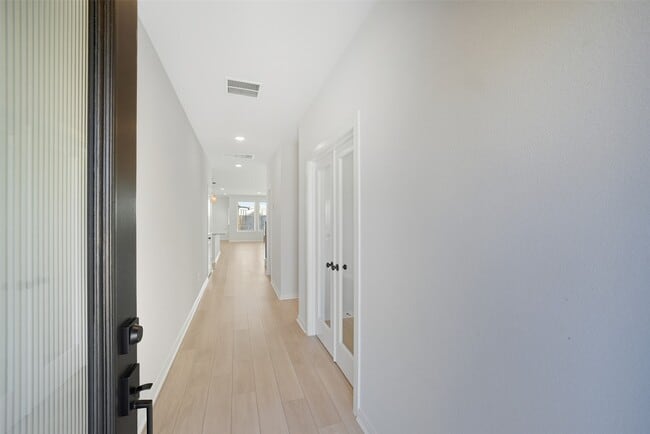 Building Photo - 13102 Verde Oaks Trl