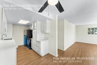 Building Photo - 4484 La Deney St