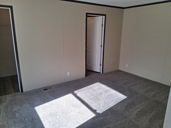 Building Photo - 6040 Georgia