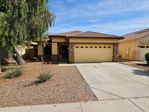 Building Photo - Great 1670 sq ft 4 bd 2 bathroom home in litchfield