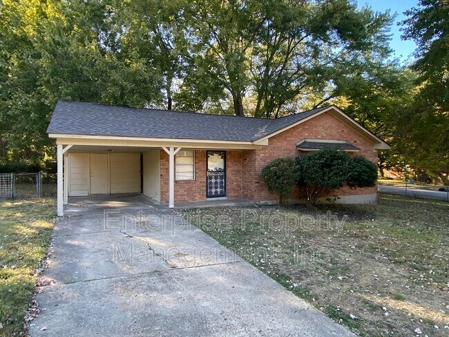 Building Photo - 4477 Spring Valley Dr