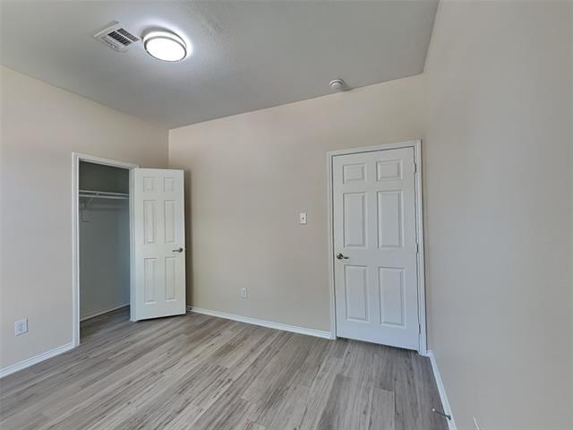 Building Photo - 613 Destin Dr
