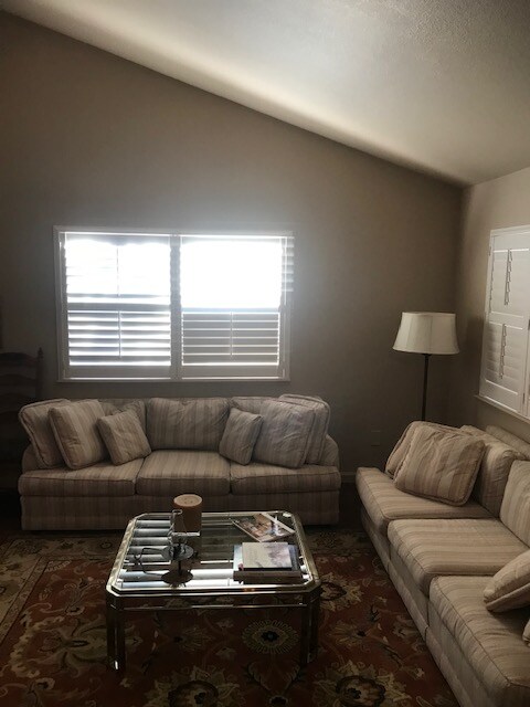 Building Photo - 1599 Cerro Sonoma Cir