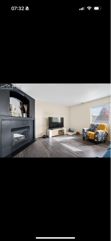 Building Photo - 4569 Tetman Ln
