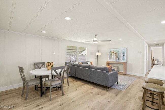 Building Photo - 865 Cape Haze Ln