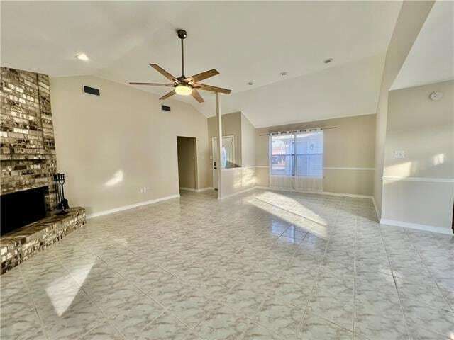 Building Photo - 107 Dixie Cir