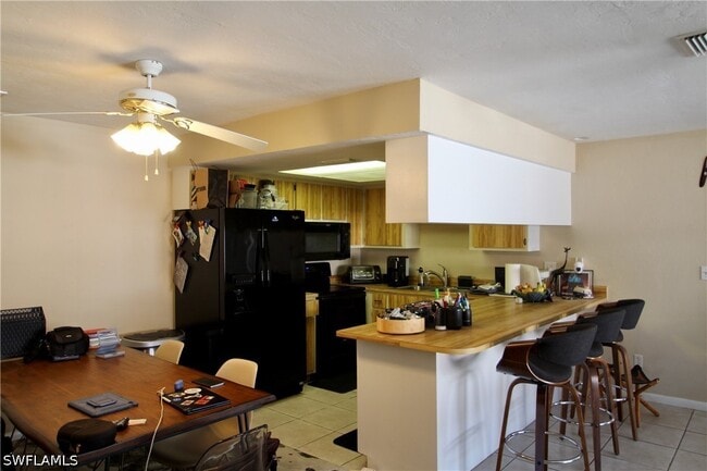 Building Photo - 3808 SE 11th Ave