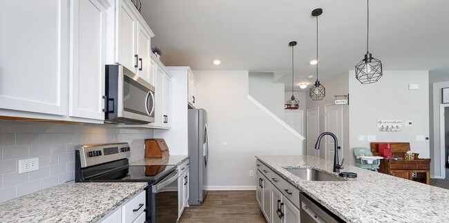 Building Photo - Exclusively Offered By Muse Realty, LLC