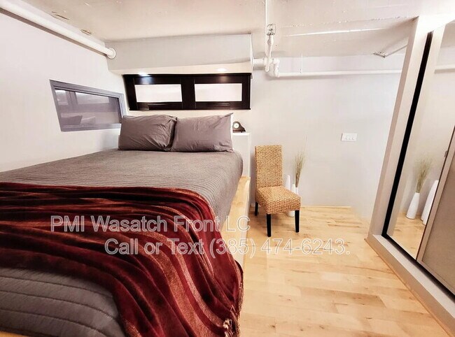 Building Photo - 163 W 200 S