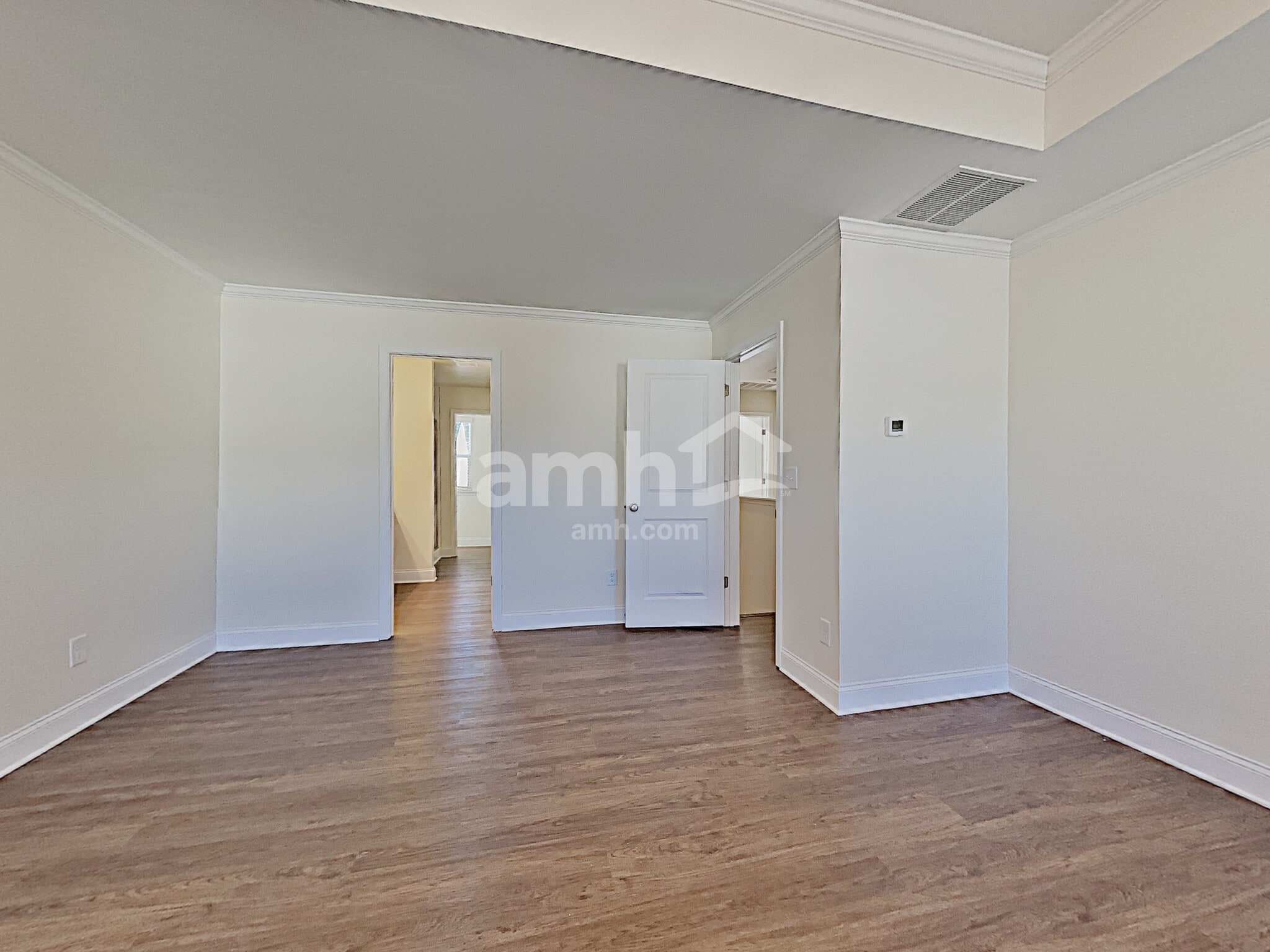 Building Photo - 576 Woodall Rd