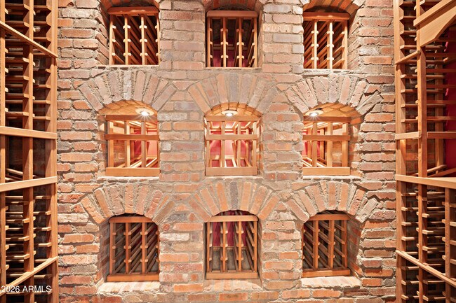 Building Photo - 9290 E Thompson Peak Pkwy