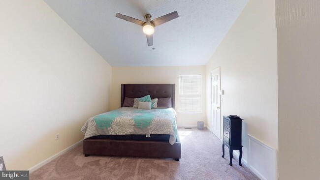 Building Photo - 12021 Calico Woods Dr
