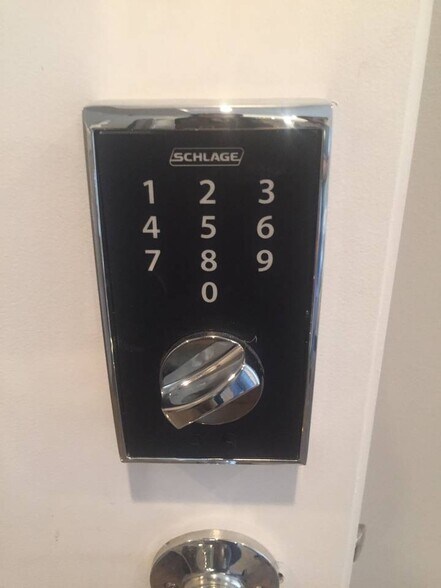 Building Photo - 1611 Federal St