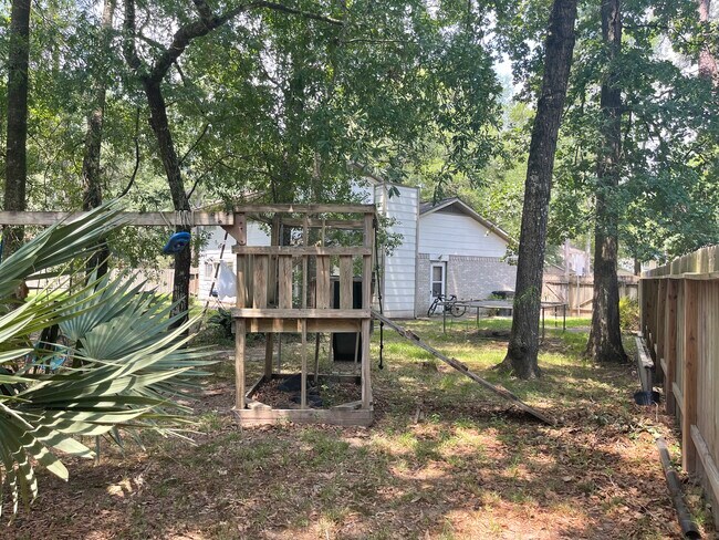 Play set in far end of backyard. - 2931 Valley Rose Dr