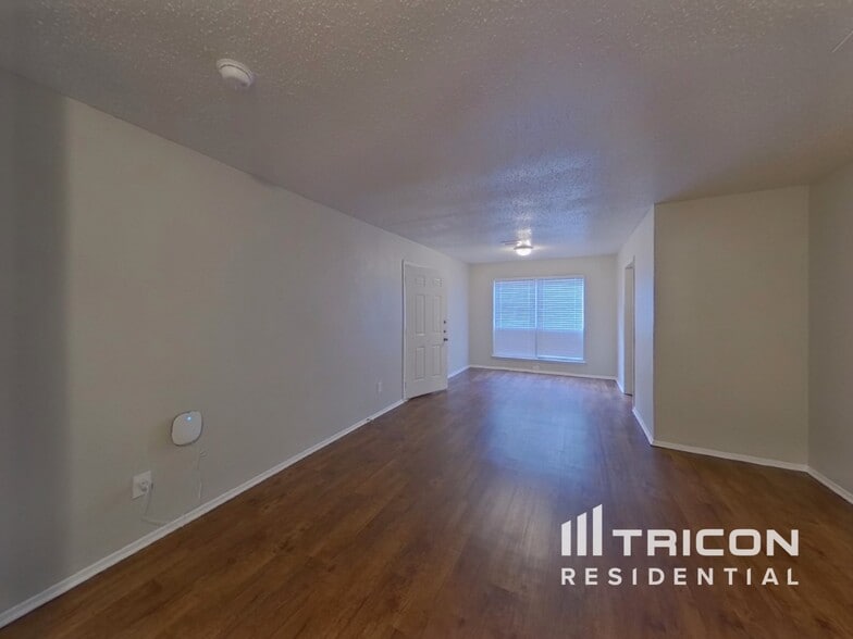 Building Photo - 717 Marlow Pl