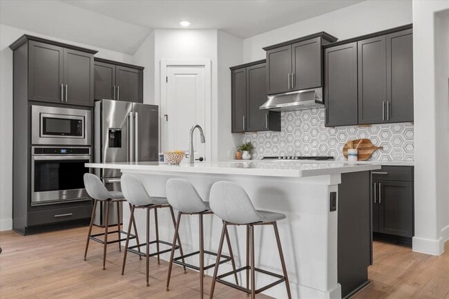 Building Photo - 8501 Hillock Terrace