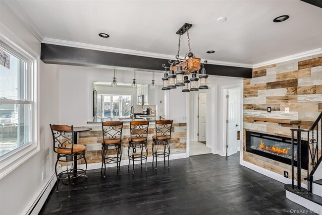 Building Photo - 33 Dock Dr