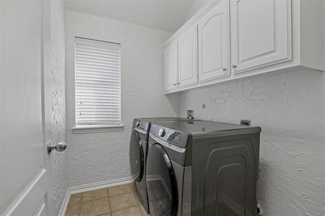 Building Photo - 5103 Iroquois Dr
