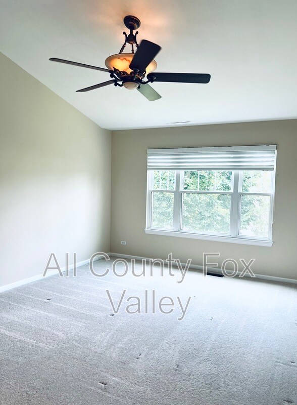 Building Photo - 1844 Crenshaw Cir