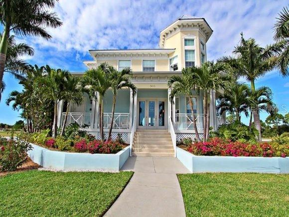 Building Photo - 303 79th St W