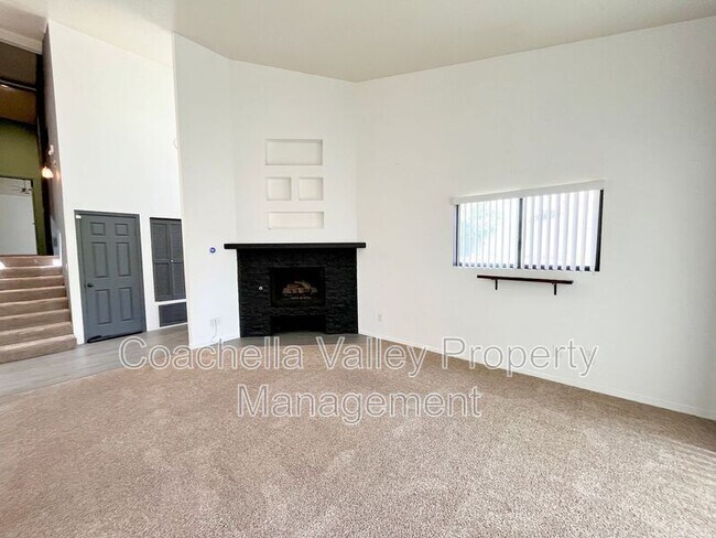 Building Photo - 45414 Driftwood Dr