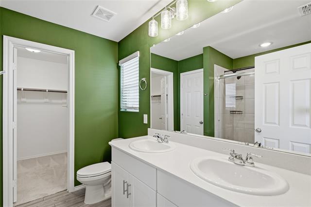 Building Photo - 412 Glenwick Ln