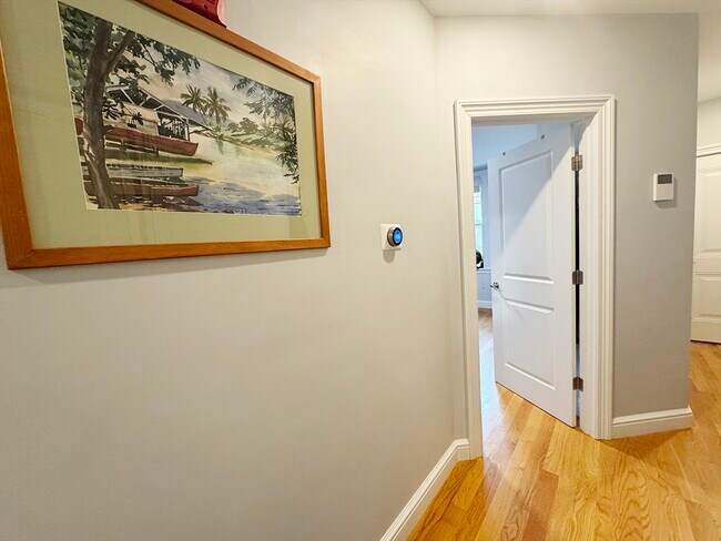 Building Photo - 214-216 E Eagle St