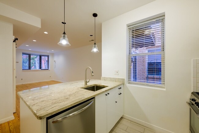 Building Photo - 1771 Swann St NW