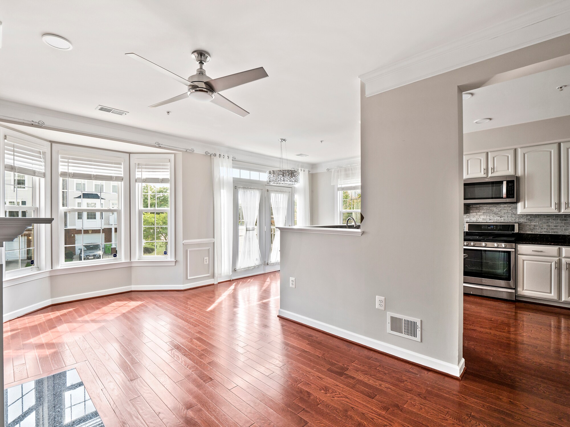 Building Photo - 2498 Curie Ct