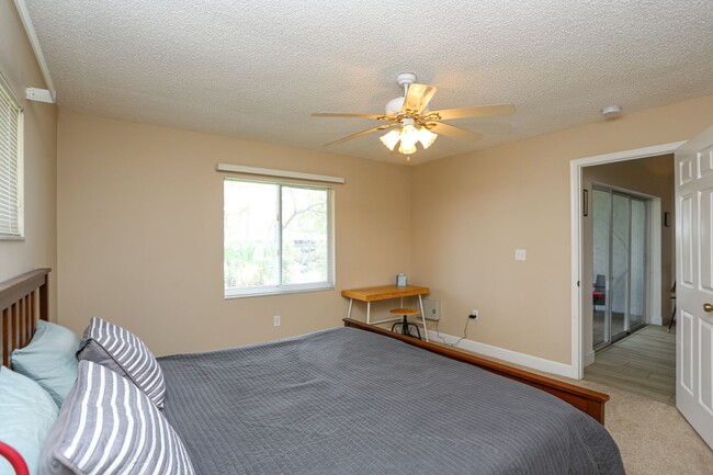 Building Photo - **ANNUAL OR SEASONAL RENTAL**