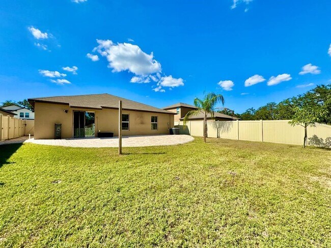 Building Photo - 1806 Colding Dr