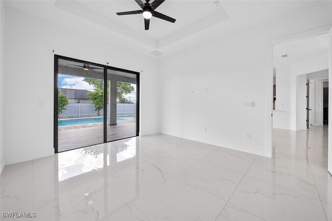 Building Photo - 1609 Nelson Rd N