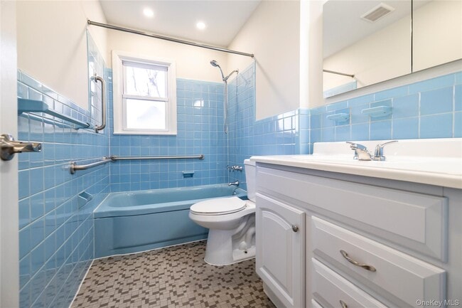 Building Photo - 29 West Ave