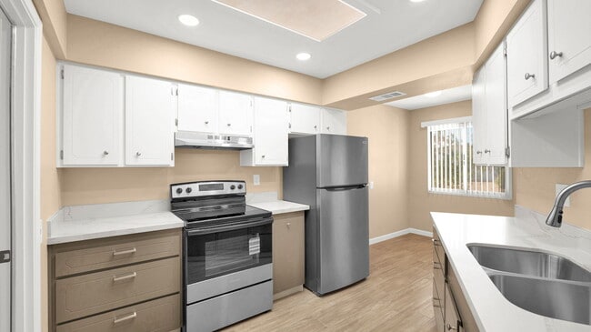 Building Photo - 19445 N Star Ridge Dr