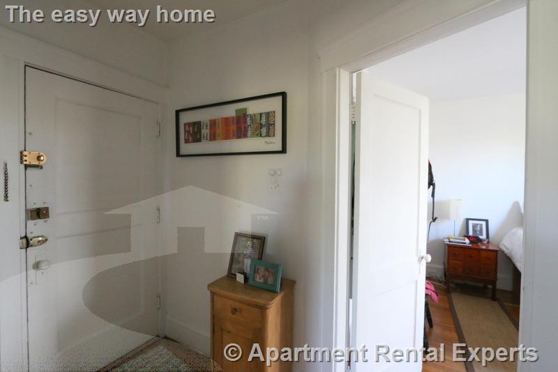 Building Photo - 99 Hancock St