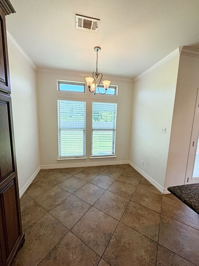Building Photo - 815 Amber Kay Ln