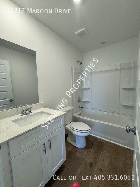 Building Photo - 16217 Maroon Dr