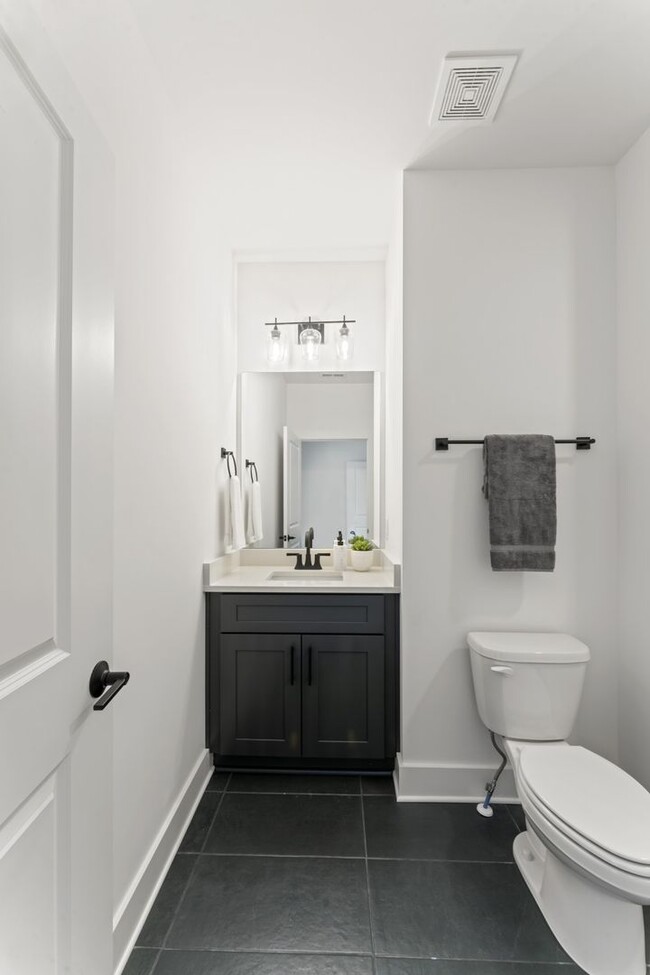 Building Photo - Madison townhome for rent. 3 bed/3.5 bath ...