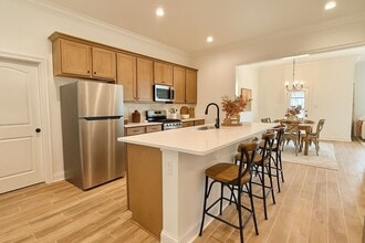 Building Photo - Home For Lease