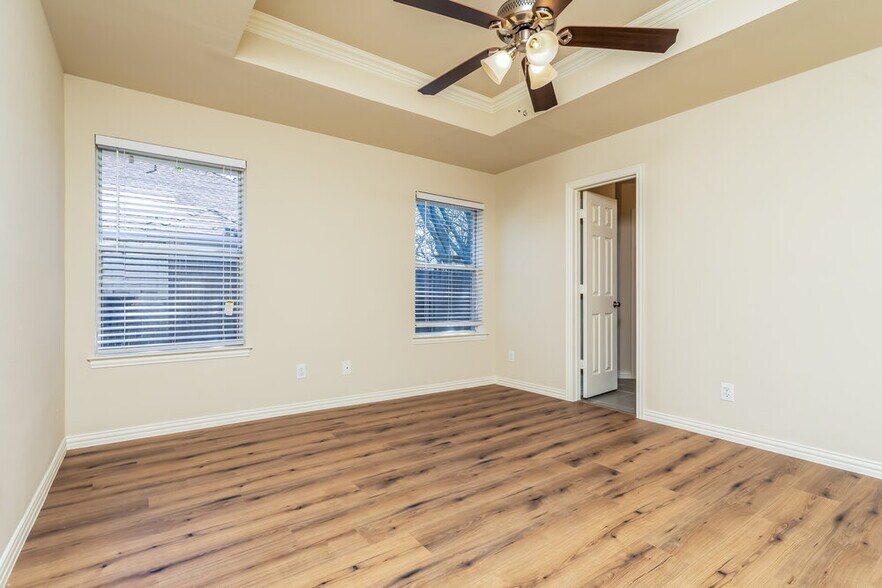 Building Photo - 211 Dove Meadows Ln